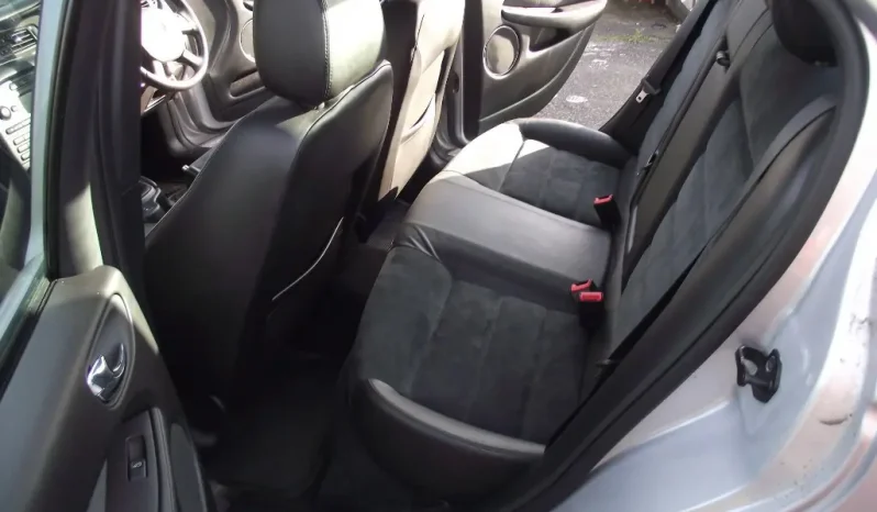 
								Jaguar X Type 2005 full									