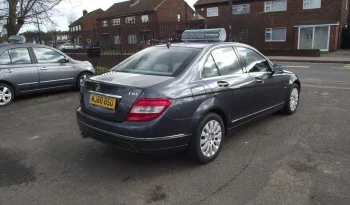 
									Mercedes Benz C Class 2010 full								