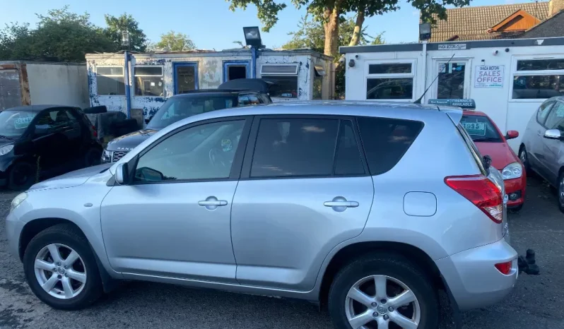 
								Toyota RAV4 2008 full									