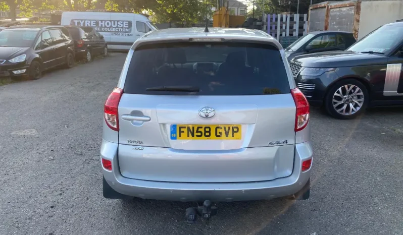 
								Toyota RAV4 2008 full									