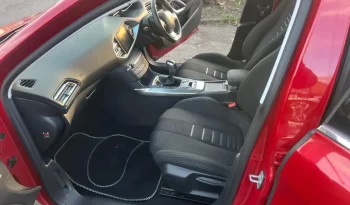 
									Peugeot 308 E-THP Allure 2014 full								