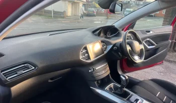 
									Peugeot 308 E-THP Allure 2014 full								