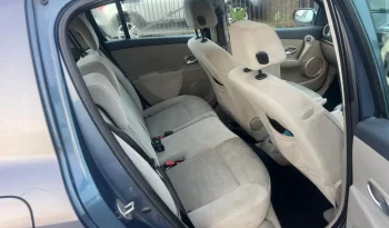 
									Renault Megane 2005 full								