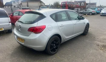 
									Vauxhall Astra 2010 full								