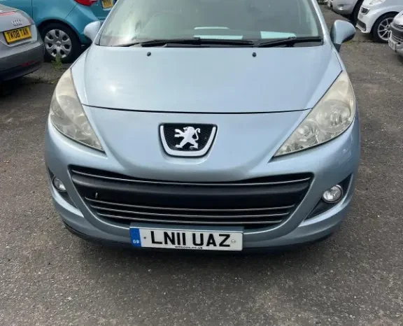 
								Peugeot 207 Sport 2011 full									