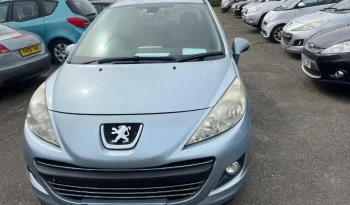 
									Peugeot 207 Sport 2011 full								