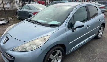 
									Peugeot 207 Sport 2011 full								